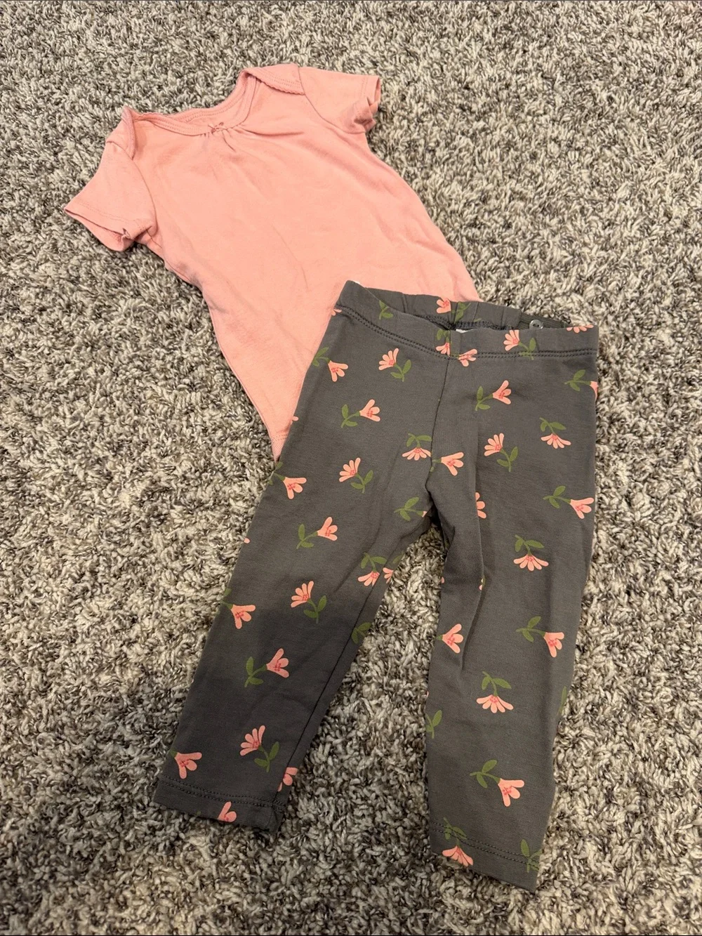 Carter Pink Bodysuit with H&M Gray Floral Leggings Set